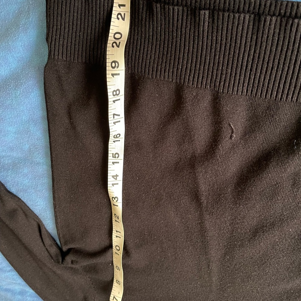Sweater 😍 - Picture 6 of 10